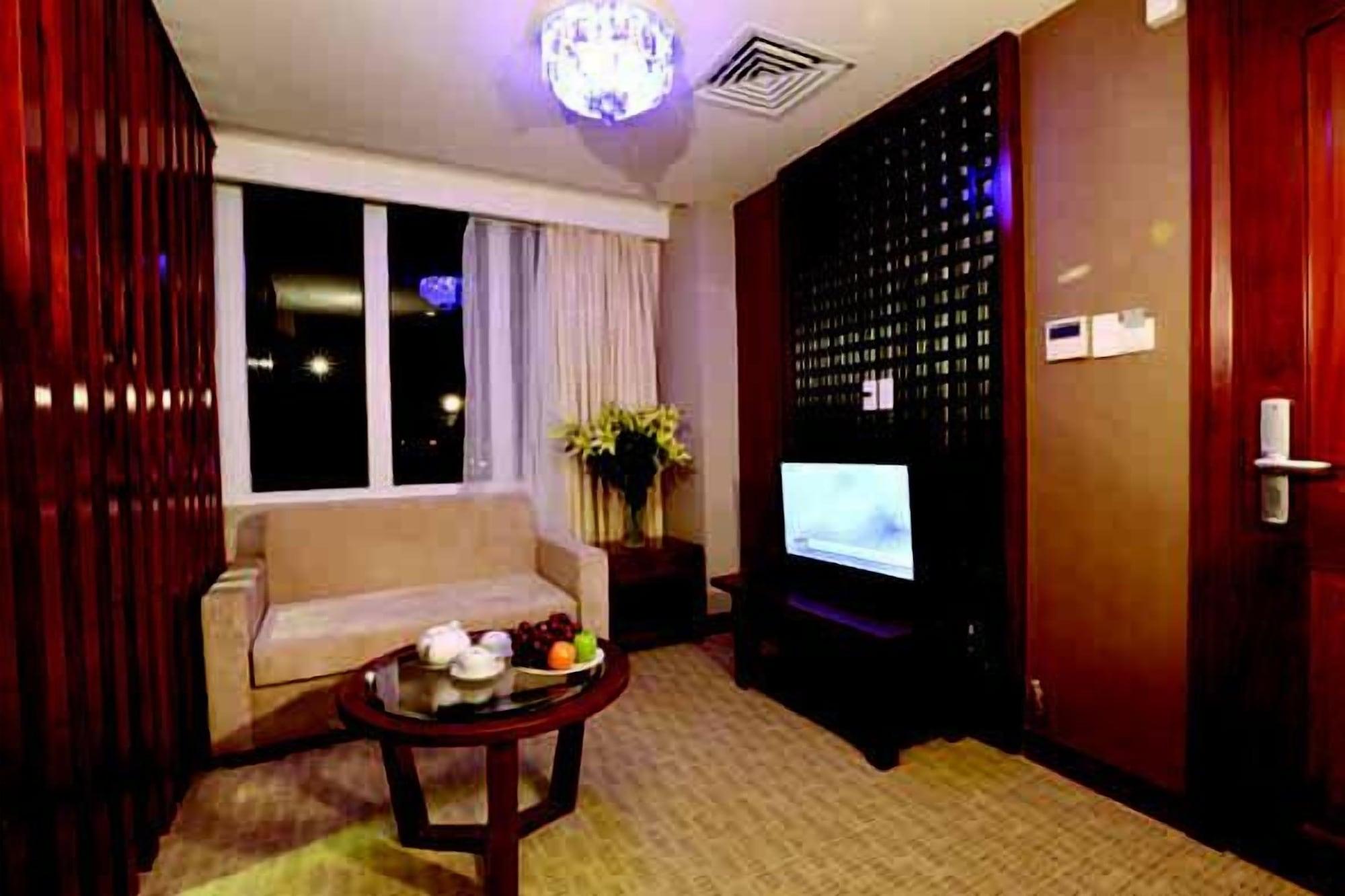 Dong Ha Fortuneland Hotel Can Tho Exterior photo