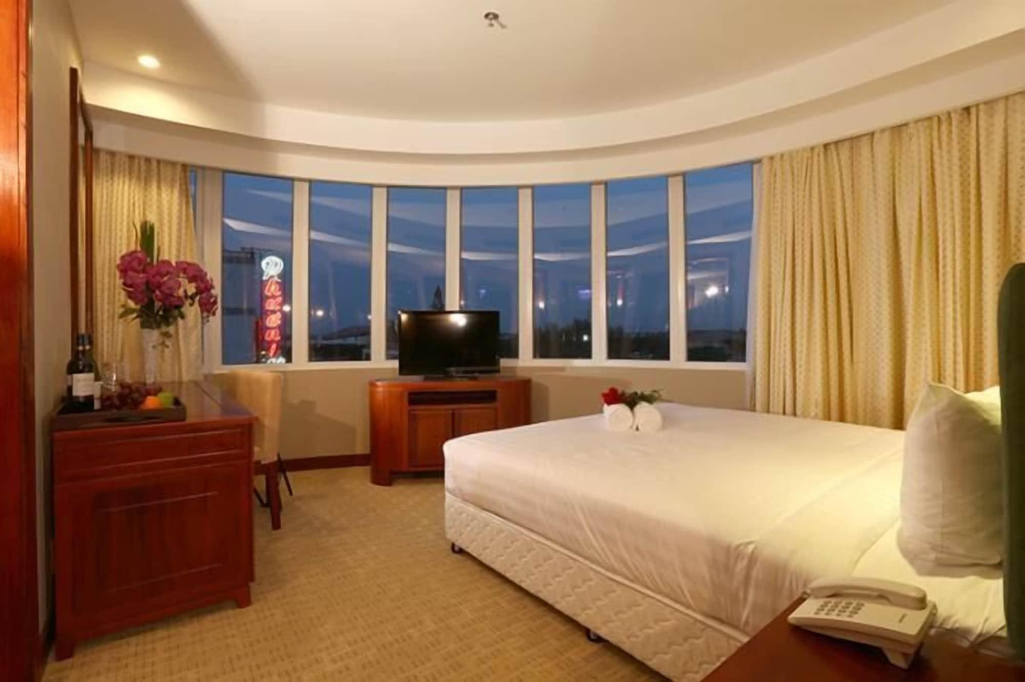 Dong Ha Fortuneland Hotel Can Tho Exterior photo